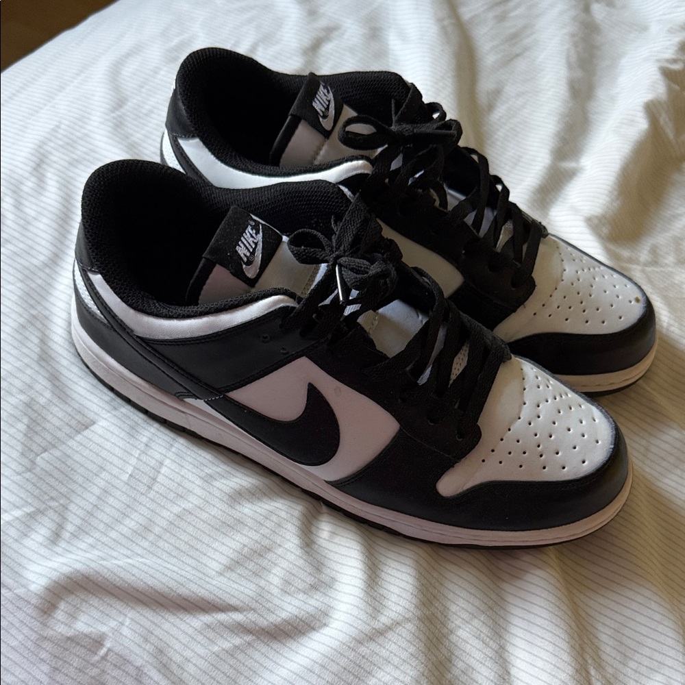 Nike Black & White Low-Top Swoosh Sneakers